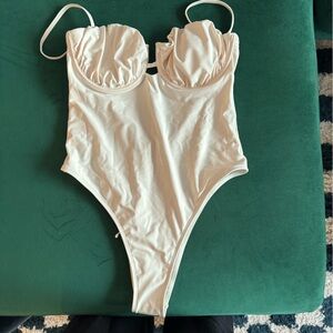 Cupshe Swimsuit